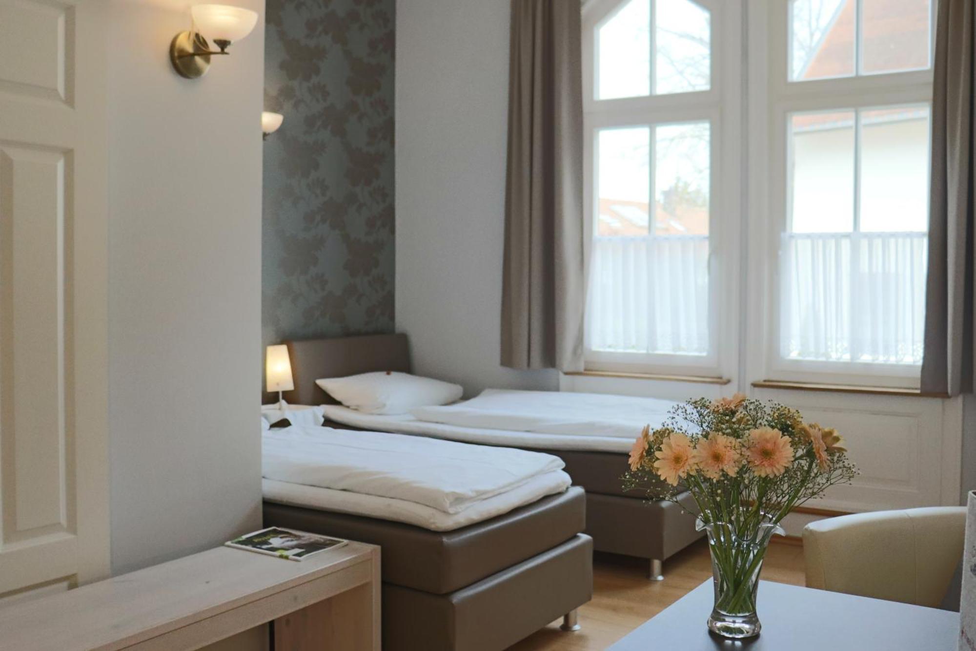 Gaestehaus "Unsere Stadtvilla" Hechingen Luaran gambar
